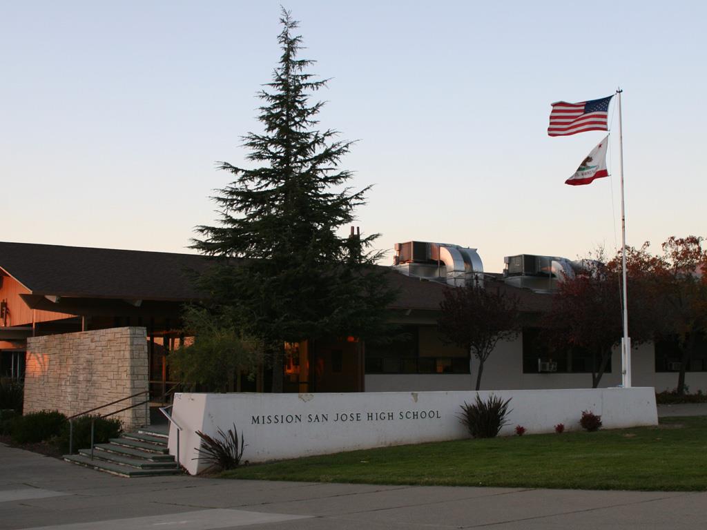 Mission San Jose High School campus